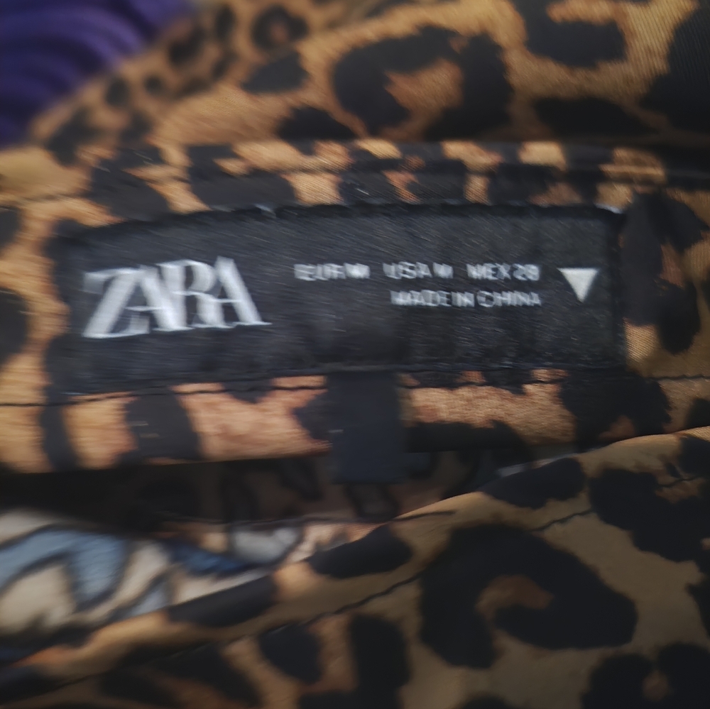 Ultra Chic Zara Leopard Print Midi Skirt - Picture 5 of 7
